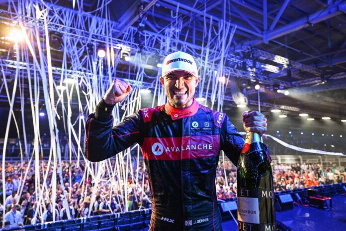 EPS915_175914SB1_1195-2048x2048