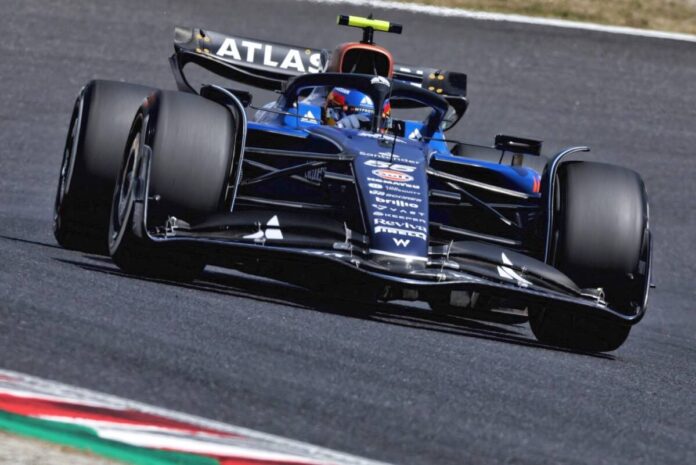 Motor Racing - Formula One World Championship - Japanese Grand Prix - Qualifying Day - Suzuka, Japan
