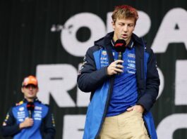 Liam fortsætter hos Red Bull Racing